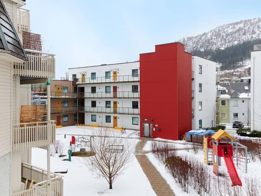 Bergen'S Finest: Sleek Oasis With Two Bedroom 外观 照片